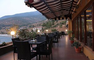 The Four Boutique Hotel