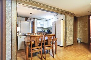 Gangnam Metro Platinum