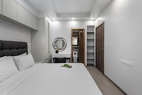 Sunflower International Village