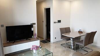 Stay In Vietnam Vinhomes Golden River