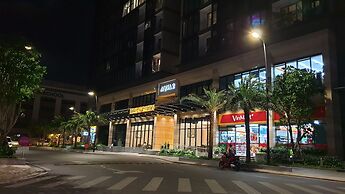 Stay In Vietnam Vinhomes Golden River