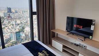 Stay In Vietnam Vinhomes Golden River