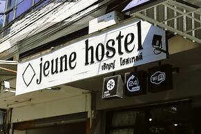 Jeune Hostel Chiang Mai