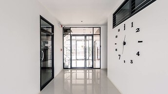 Baan Mae Suvarnabhumi Airport