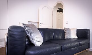 Como Design Apartment