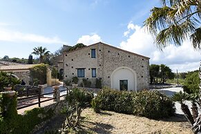 Agriturismo Baglio Làuria