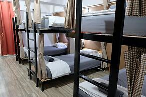 Tangmo House - Hostel