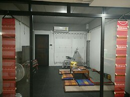 Tangmo House - Hostel