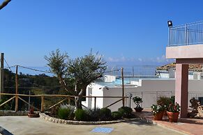 Borgo Rosso di Sera Resort Country Chic