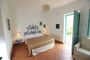 Borgo Rosso di Sera Resort Country Chic