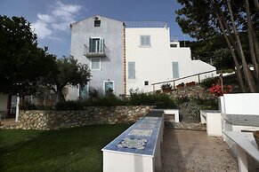 Borgo Rosso di Sera Resort Country Chic