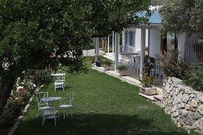 Borgo Rosso di Sera Resort Country Chic