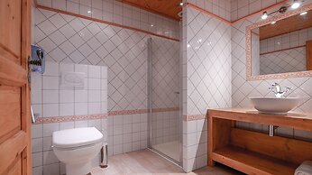 Chalet Hôtel des 2 gares & SPA