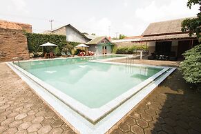 Grand Ciwareng Inn