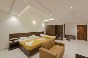 Hotel Karuna Residency