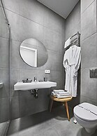 Wine & Pillow Hotel by Frapolli