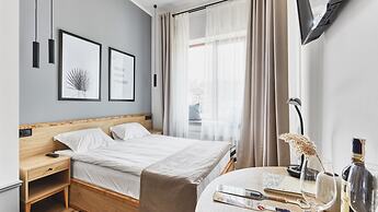 Wine & Pillow Hotel by Frapolli
