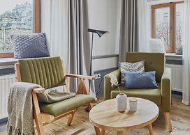 Wine & Pillow Hotel by Frapolli