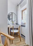 Wine & Pillow Hotel by Frapolli