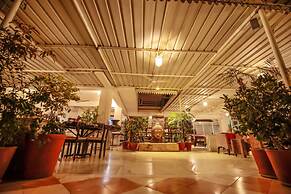 Hotal Devraj Niwas on Lake Pichola Udaipur