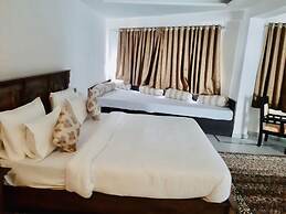 Hotal Devraj Niwas on Lake Pichola Udaipur