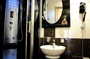 Embrace Guestrooms & Apartments