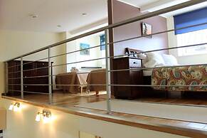 Embrace Guestrooms & Apartments