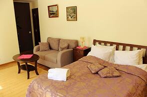 Embrace Guestrooms & Apartments