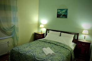 Embrace Guestrooms & Apartments