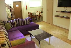 Embrace Guestrooms & Apartments