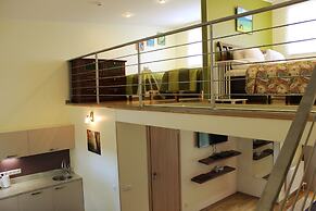 Embrace Guestrooms & Apartments