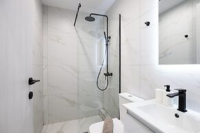 The Omnia Collection Pagrati