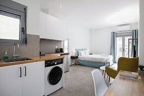 The Omnia Collection Pagrati