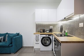 The Omnia Collection Pagrati