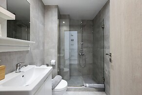 The Omnia Collection Pagrati