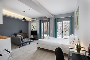 The Omnia Collection Pagrati