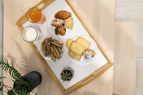 The Omnia Collection Pagrati