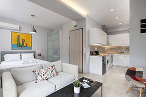 The Omnia Collection Pagrati