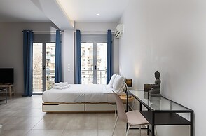 The Omnia Collection Pagrati