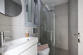 The Omnia Collection Pagrati