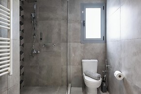 The Omnia Collection Pagrati