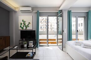 The Omnia Collection Pagrati