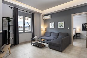 The Omnia Collection Pagrati