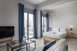 The Omnia Collection Pagrati