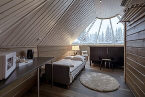 Aurora Igloos & Suites