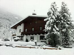 Alpin Hotel Garni Eder Private Living