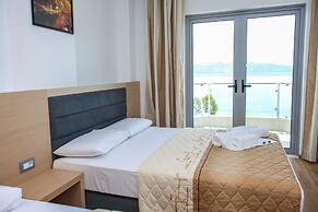 Hotel Saranda Palace