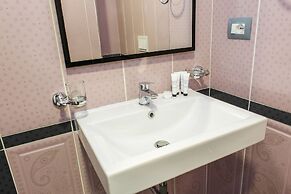 Hotel Saranda Palace