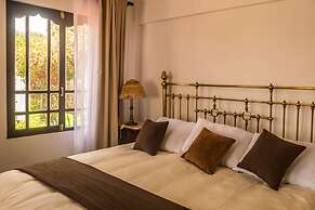 El Jardin De Su Merced B&B