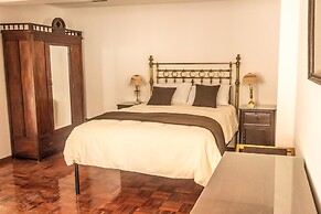 El Jardin De Su Merced B&B